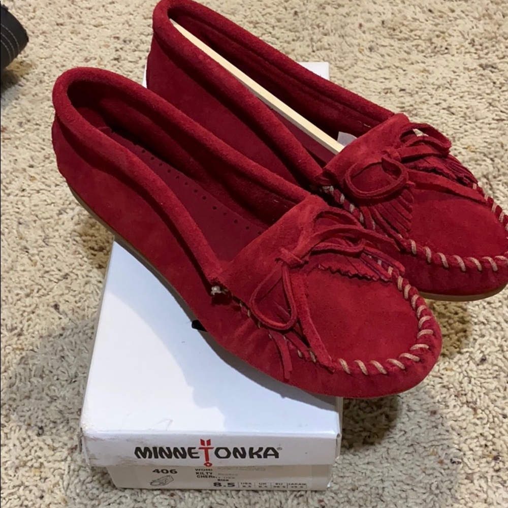 Red Moccasins